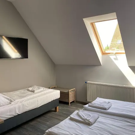 Bed and Breakfast Kis Szieszta Panzio Balatonboglár Esterno foto