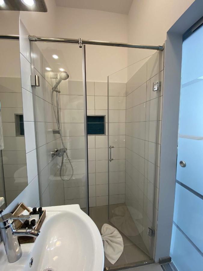 Panzió Kis Szieszta Panzió 3*