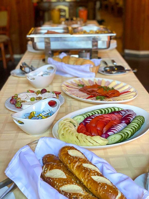 Kis Szieszta Panzio Bed & Breakfast 3*